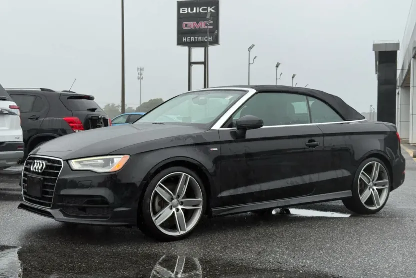 2016 Audi A3 2.0T Premium Plus photo 1