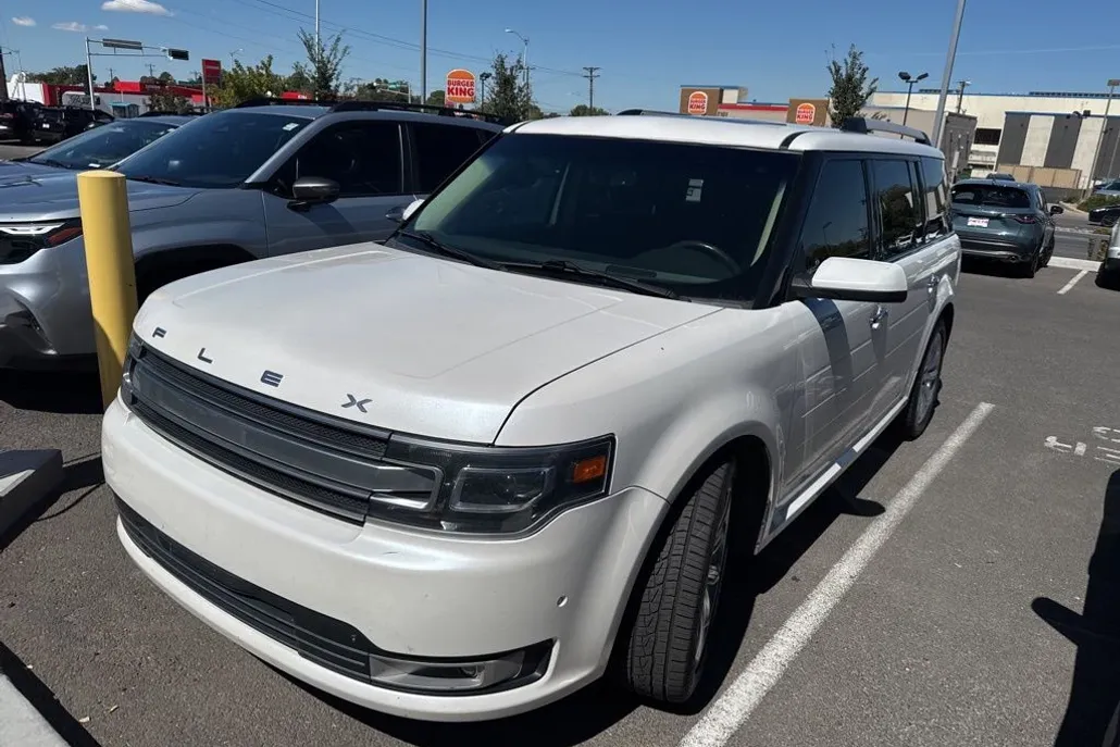 2019 Ford Flex Limited photo 1