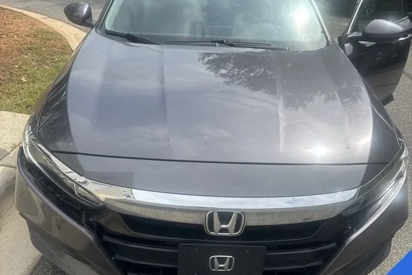 2018 Honda Accord LX photo 1