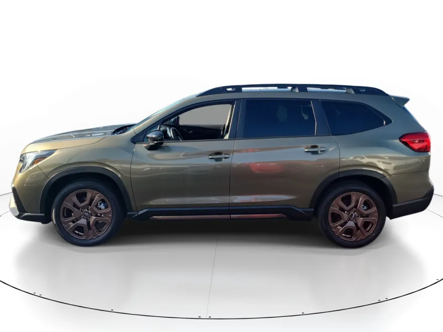 2025 Subaru Ascent Limited photo 1
