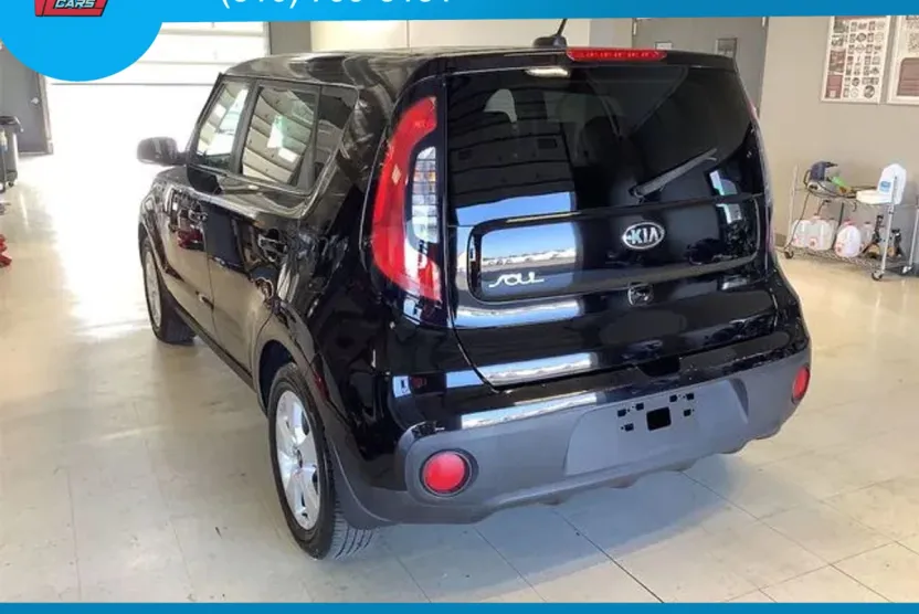 2017 Kia Soul Base photo 1