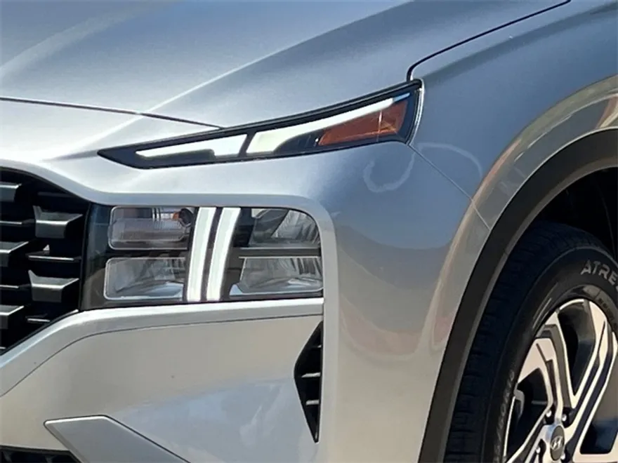 2023 Hyundai Santa Fe SEL photo 1