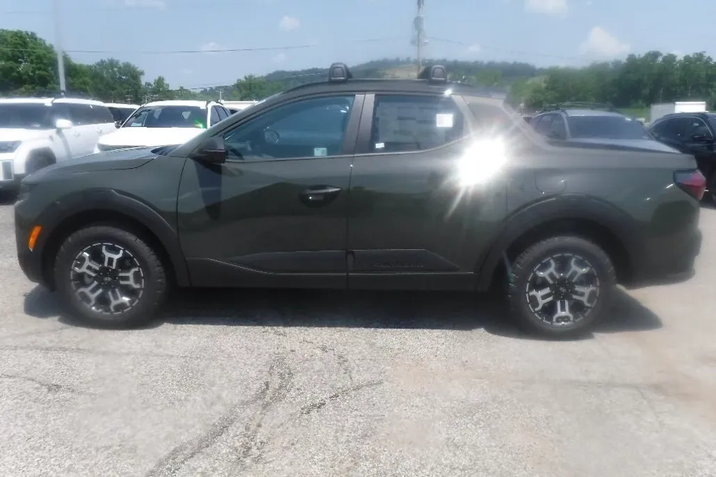 2025 Hyundai Santa Cruz XRT photo 1