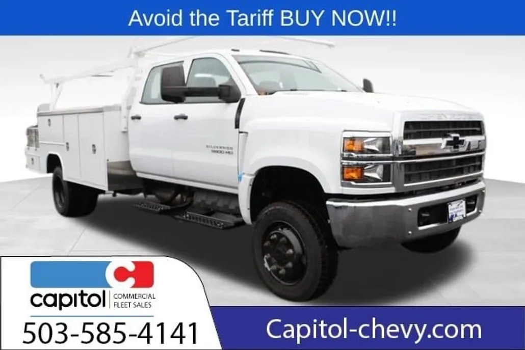2024 Chevrolet Silverado 5500HD Work Truck photo 1