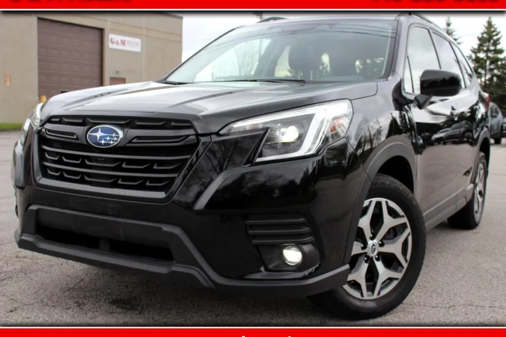 2024 Subaru Forester Premium photo 1