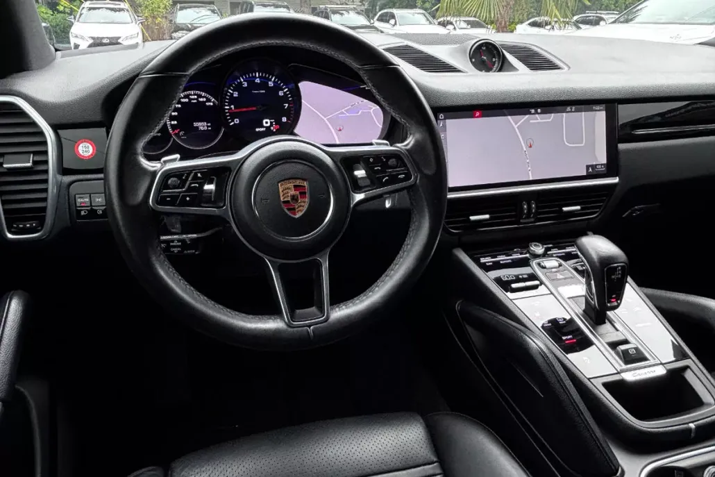 2019 Porsche Cayenne photo 1