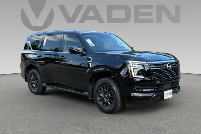 2025 Nissan Armada SV photo 1
