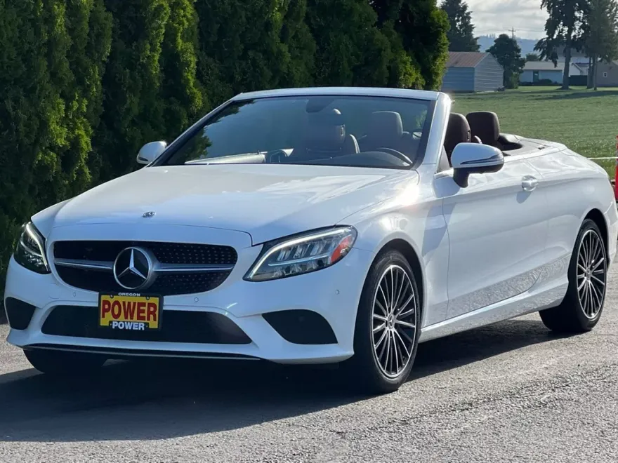 2020 Mercedes Benz C 300 photo 8