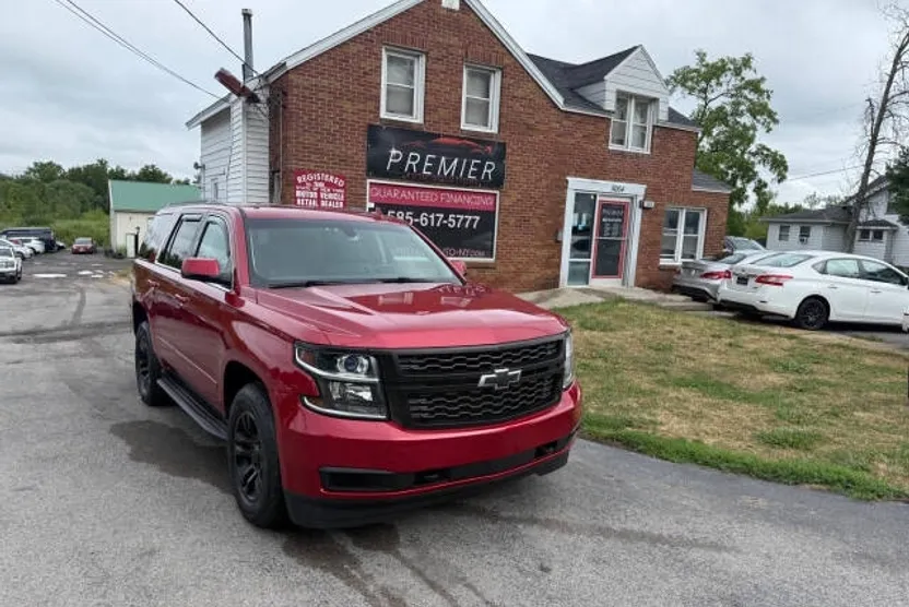 2015 Chevrolet Tahoe LS photo 1