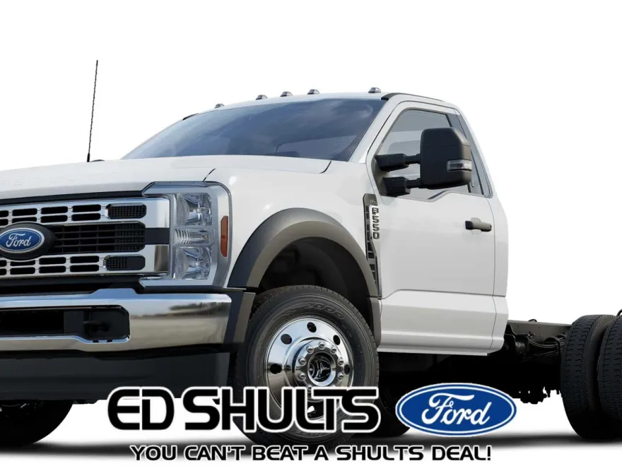 2024 Ford F-550 photo 1