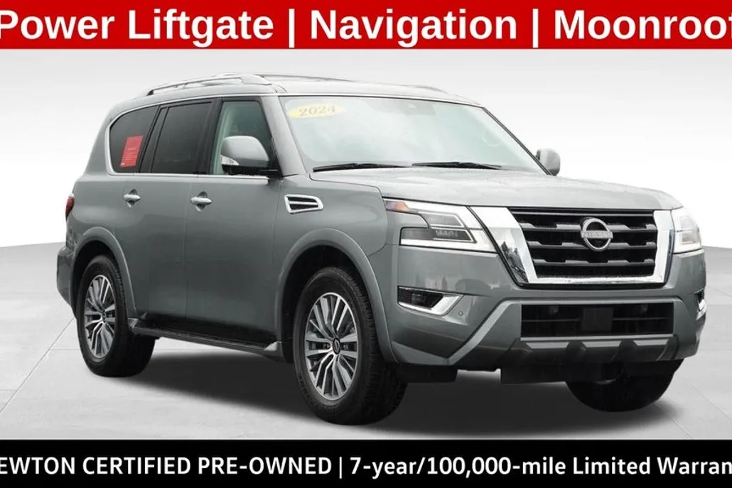 2024 Nissan Armada SL photo 1