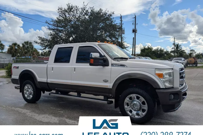 2015 Ford F-350 King Ranch photo 1