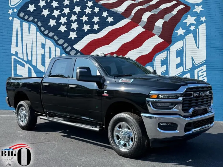 2025 Ram 2500 Tradesman photo 1