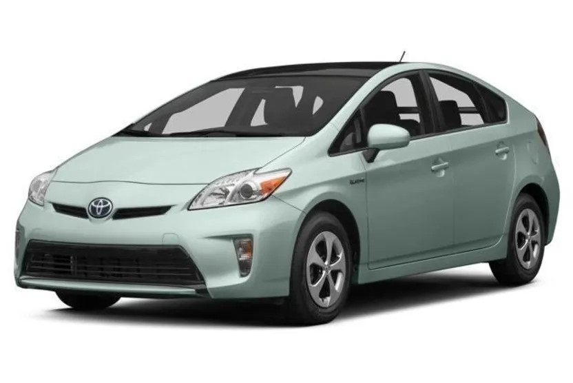 2015 Toyota Prius Five photo 1
