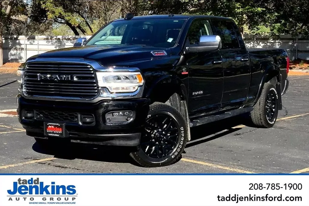 2020 Ram 3500 Laramie photo 1
