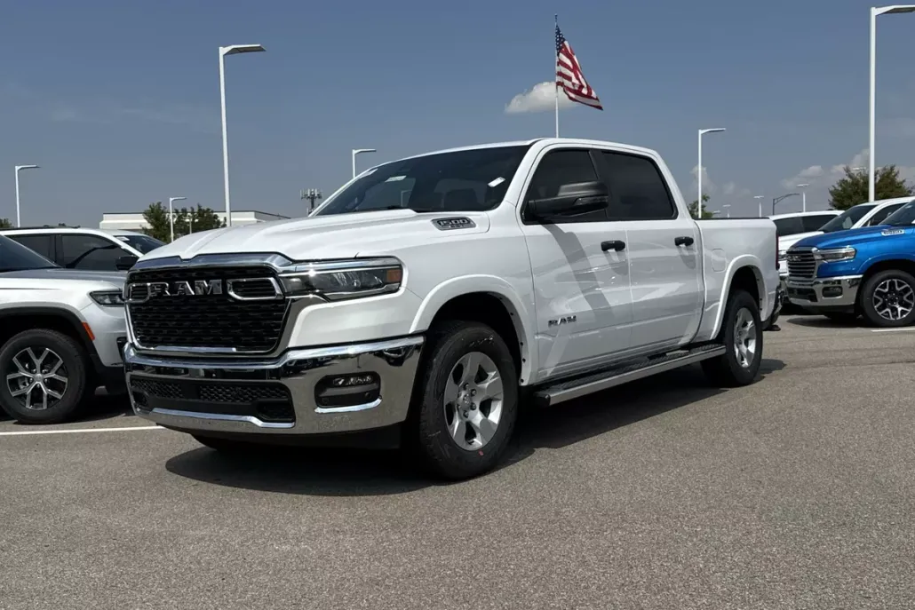 2025 Ram 1500 Big Horn photo 1