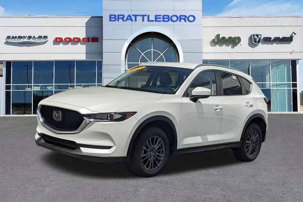 2021 Mazda CX-5 Touring photo 1