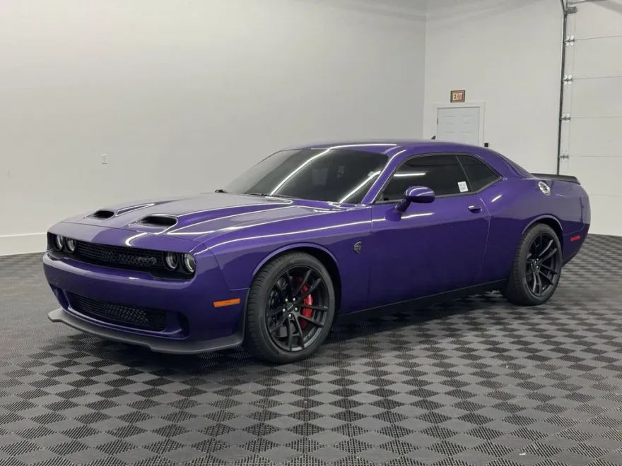 2023 Dodge Challenger SRT8 Hellcat Redeye photo 1