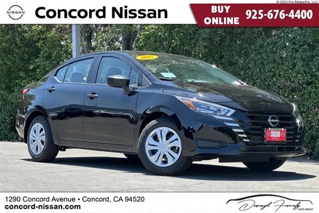 2025 Nissan Versa 1.6 S photo 1