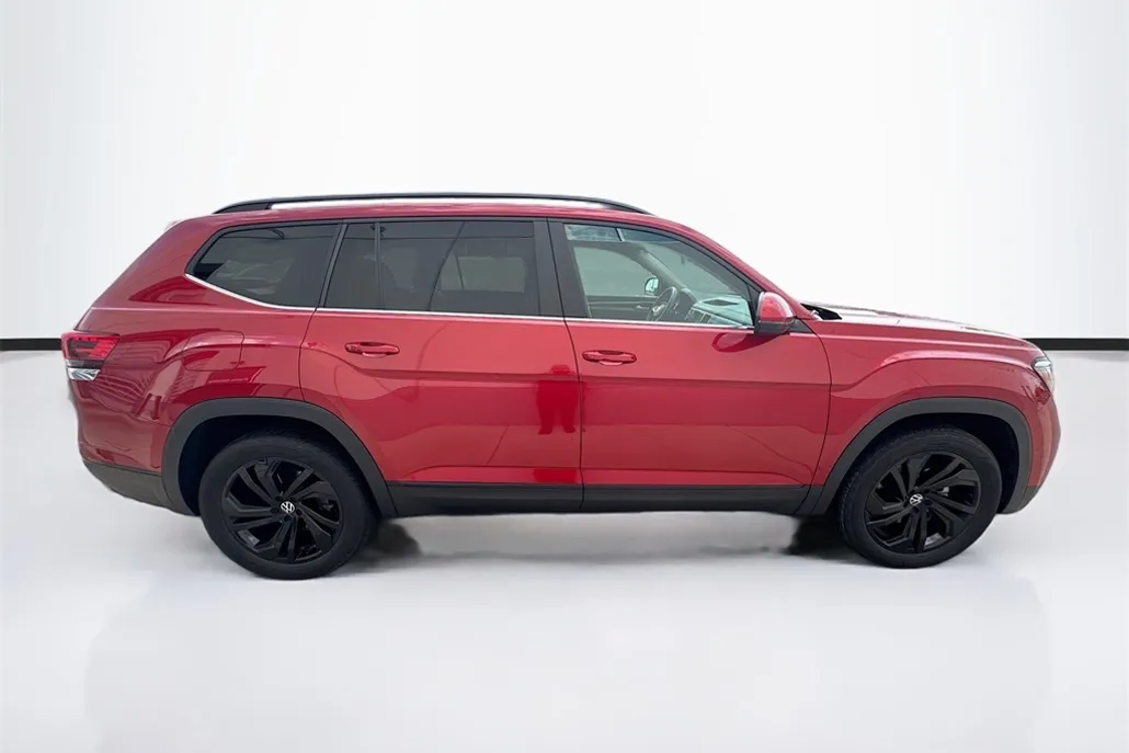 2022 Volkswagen Atlas V6 SE Technology photo 1