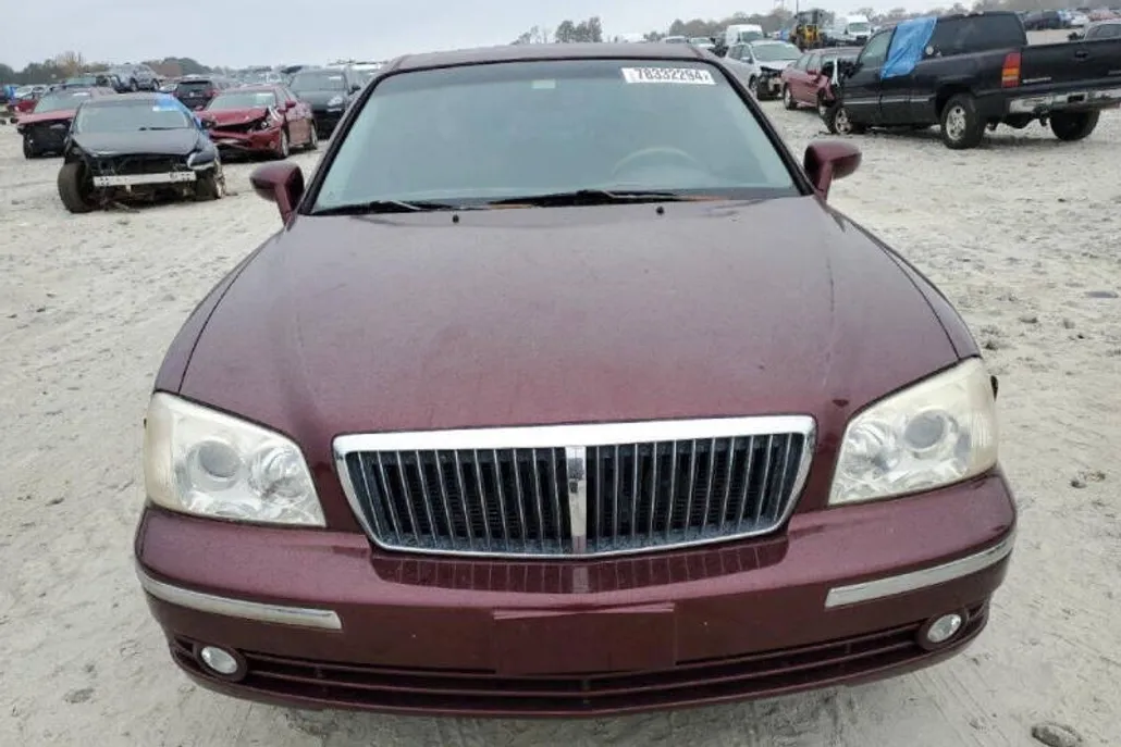 2005 Hyundai XG350 photo 1