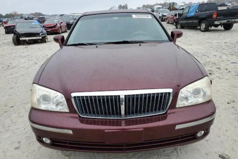 2005 Hyundai XG350 photo 1