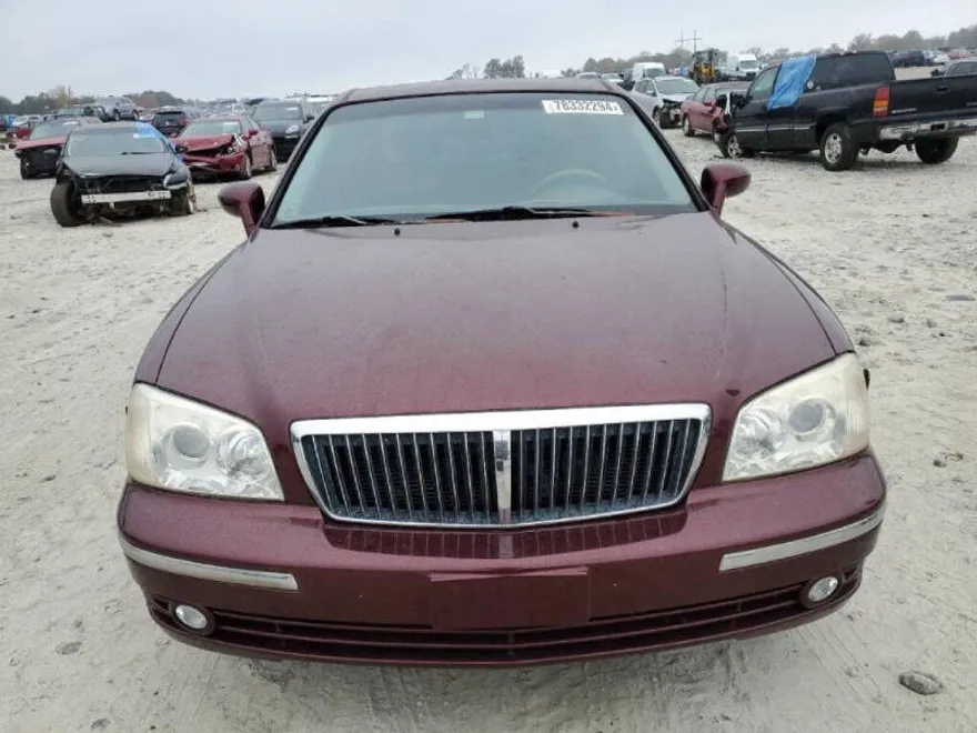 2005 Hyundai XG350 photo 1