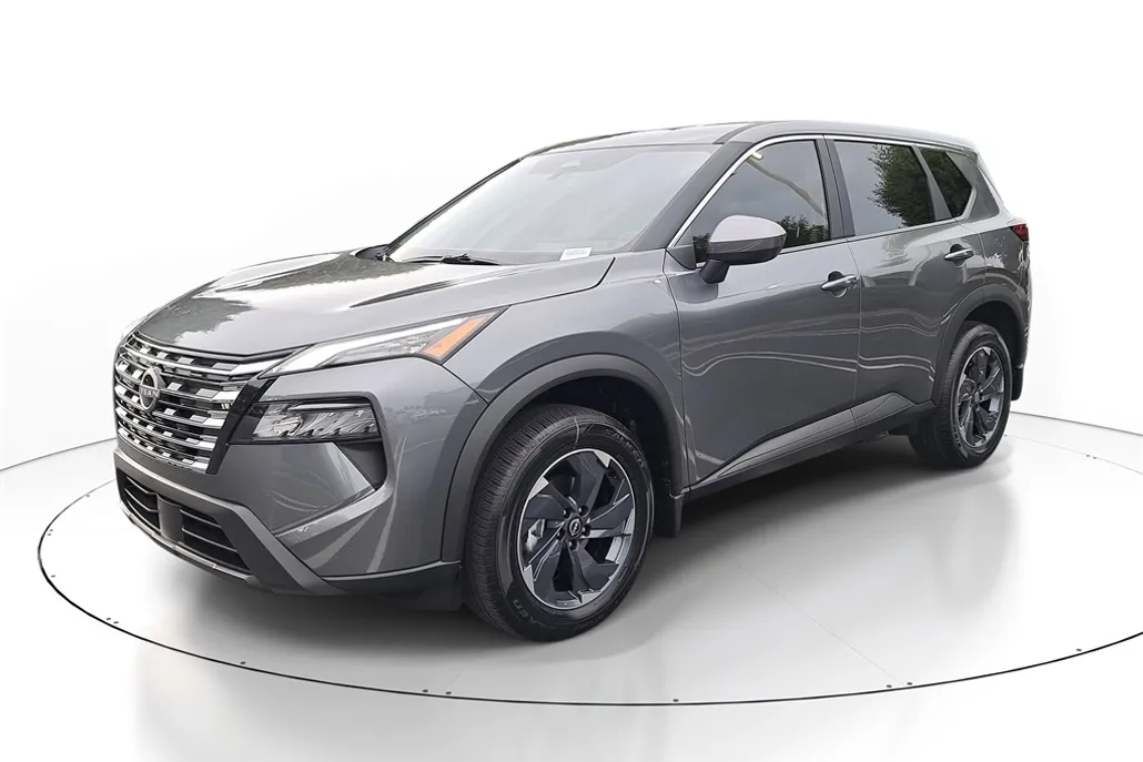 2026 Nissan Rogue SV photo 1