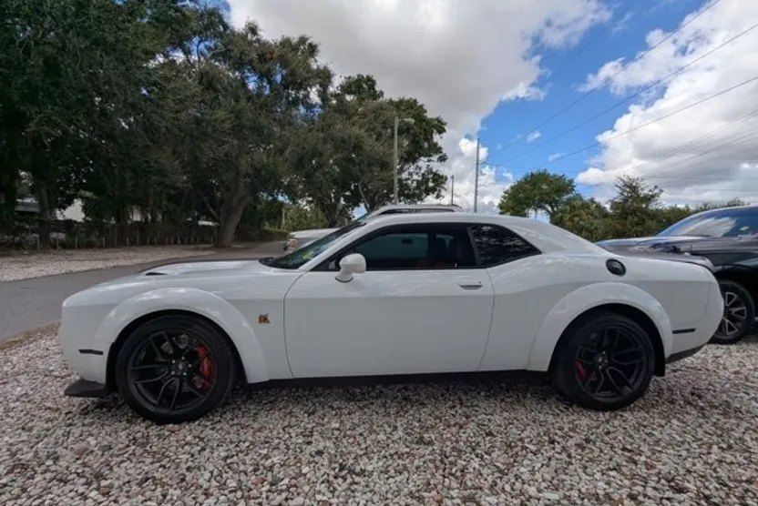2019 Dodge Challenger R/T Scat Pack photo 1