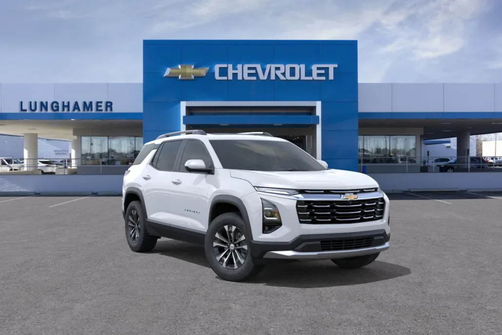 2026 Chevrolet Equinox LT photo 1