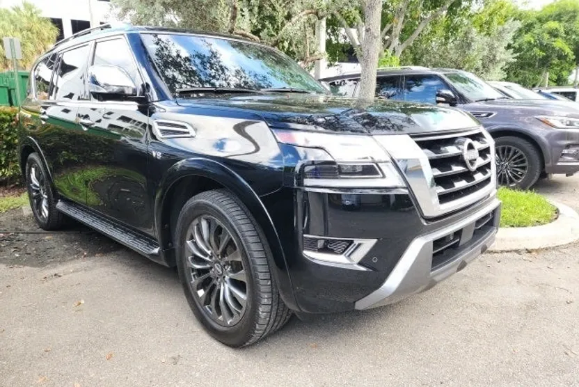 2021 Nissan Armada Platinum photo 1