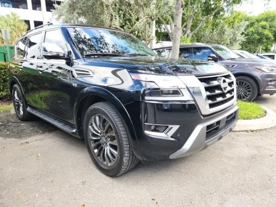 2021 Nissan Armada Platinum photo 1
