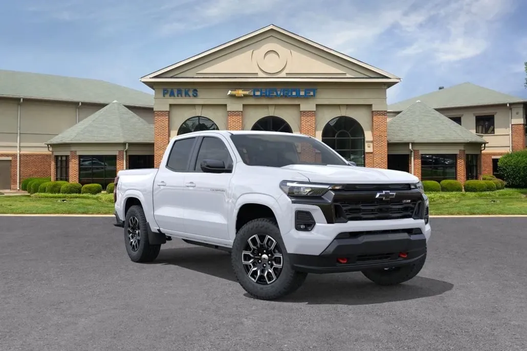 2026 Chevrolet Colorado Z71 photo 1