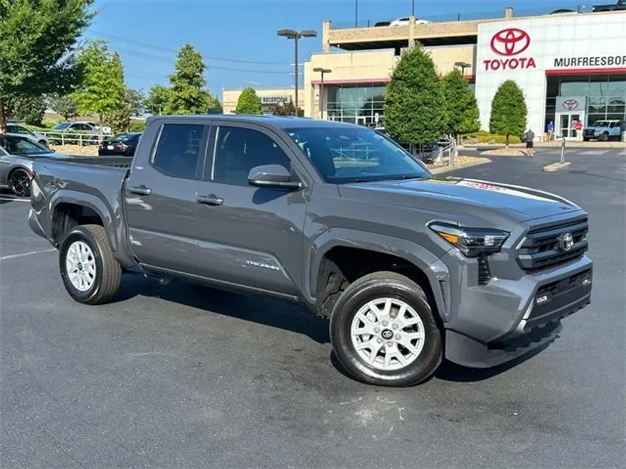 2025 Toyota Tacoma SR5 photo 1
