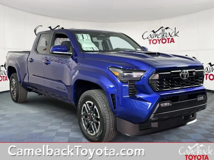 2025 Toyota Tacoma TRD Sport photo 1