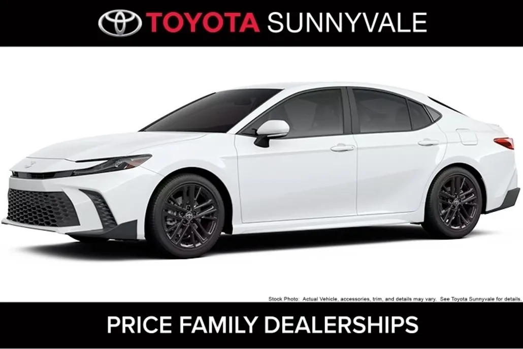 2025 Toyota Camry SE photo 1