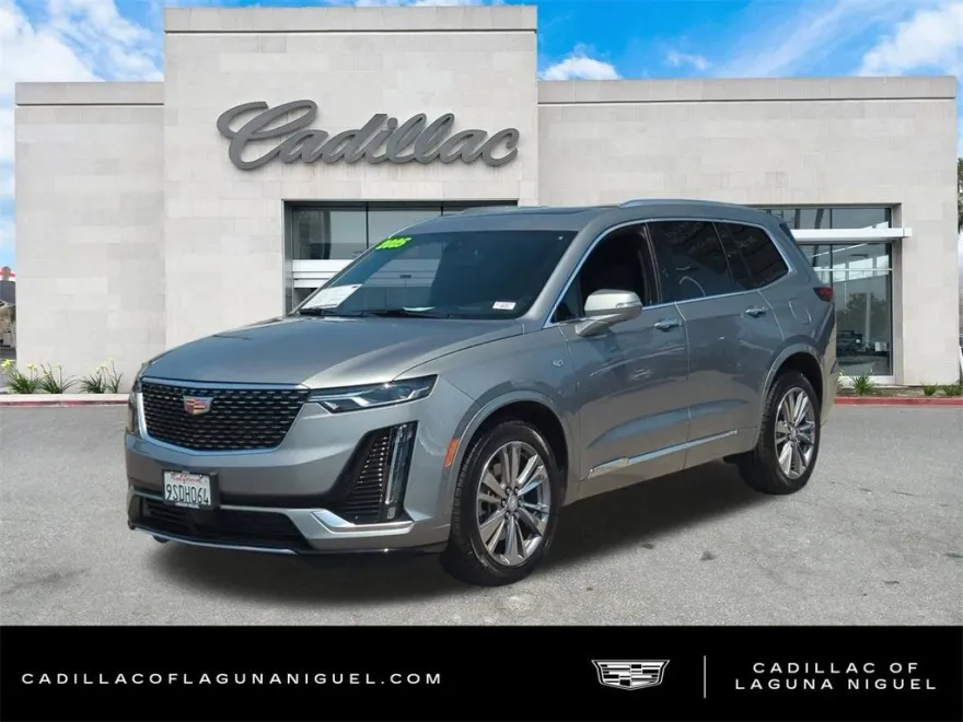 2025 Cadillac XT6 Premium Luxury photo 1