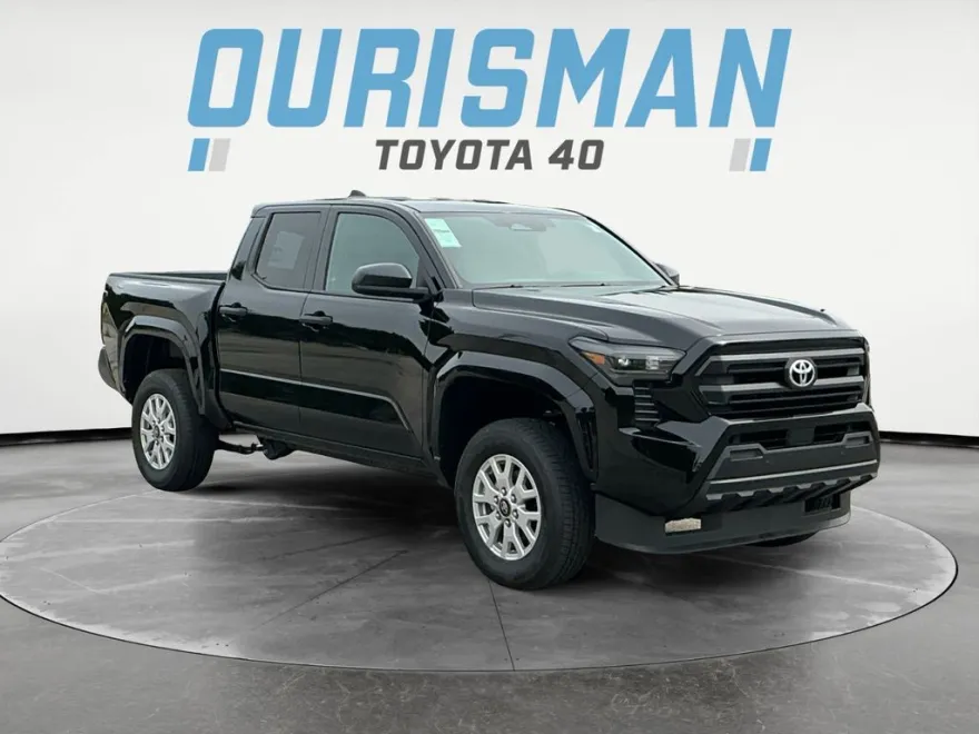 2025 Toyota Tacoma SR V6 photo 1