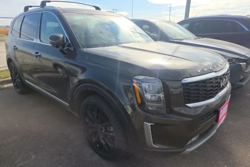 2022 Kia Telluride SX photo 1