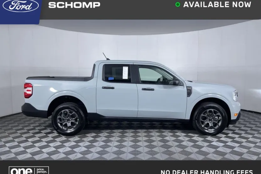 2024 Ford Maverick XLT photo 1