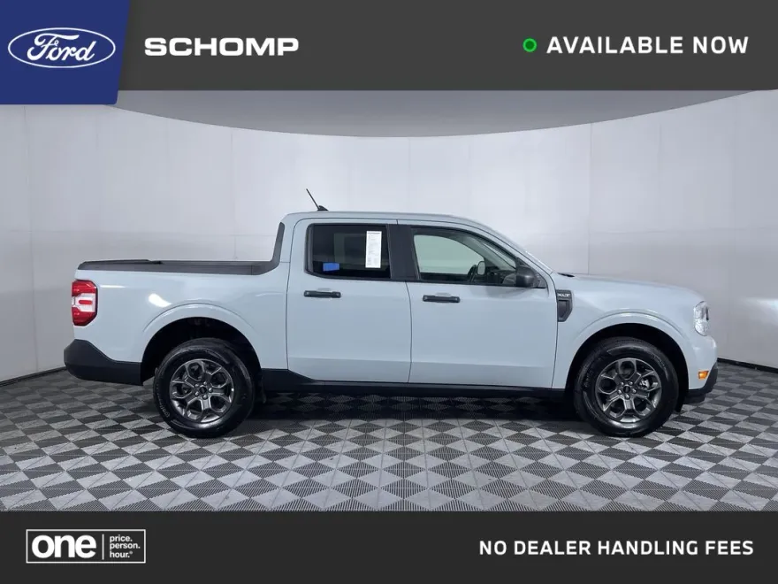 2024 Ford Maverick XLT photo 1