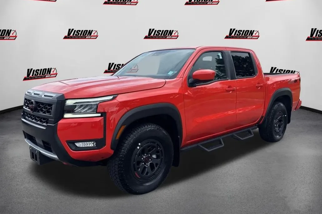 2025 Nissan Frontier PRO-4X photo 1