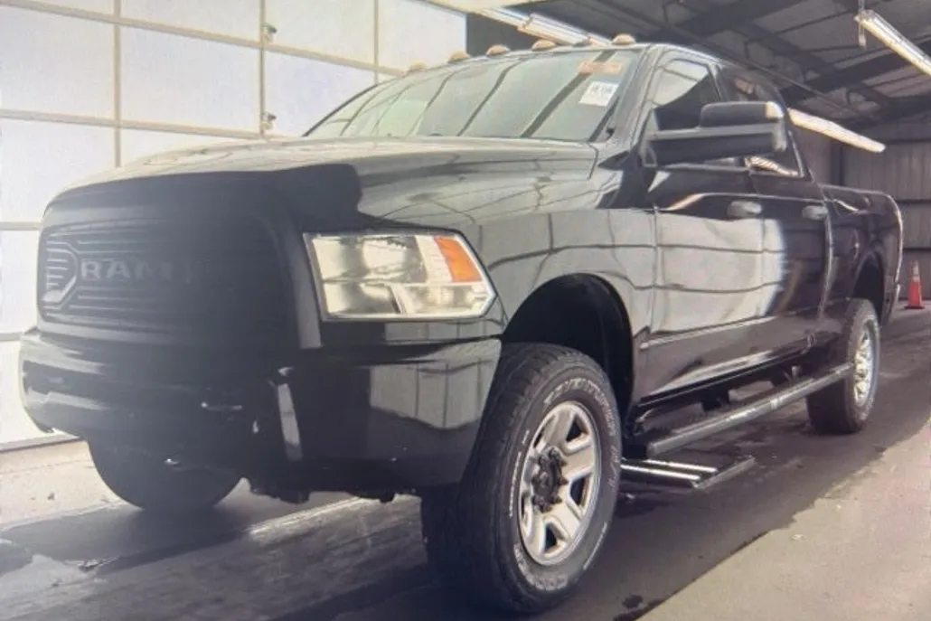 2016 Ram 2500 Tradesman photo 1