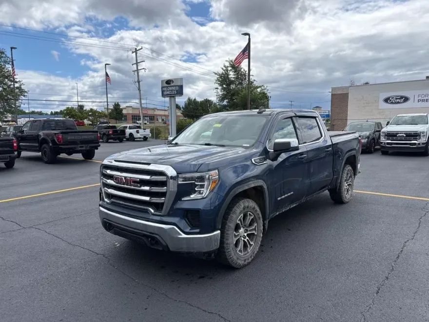 2020 Gmc Sierra 1500 SLE photo 1