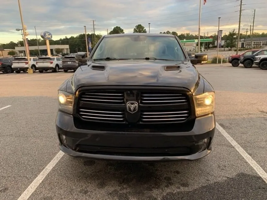 2016 Ram 1500 Sport photo 1