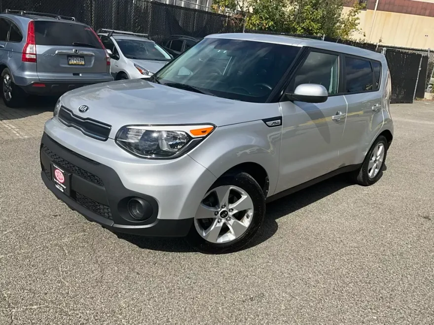 2018 Kia Soul Base photo 1