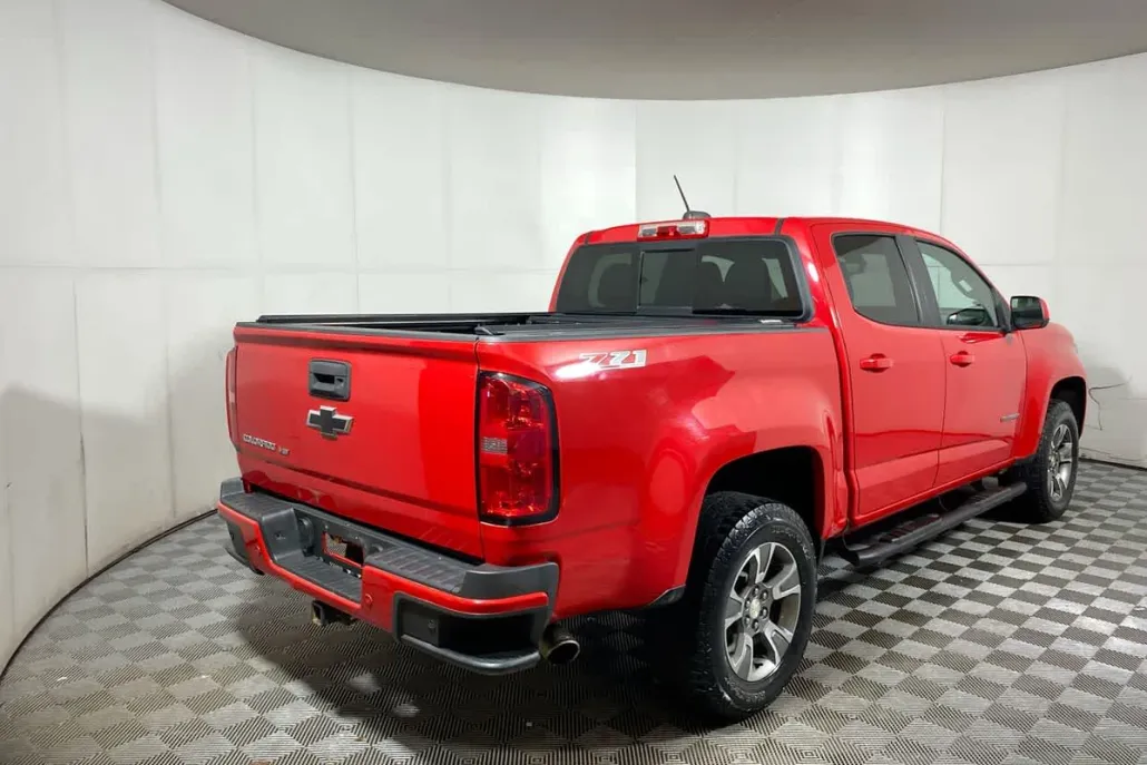 2019 Chevrolet Colorado Z71 photo 1