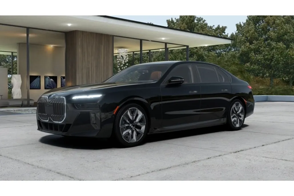 2026 Bmw 750e photo 1
