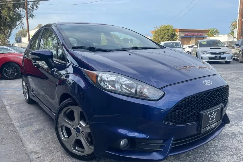 2016 Ford Fiesta ST photo 1