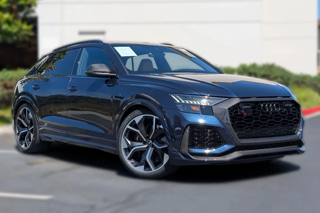 2024 Audi RS Q8 photo 1